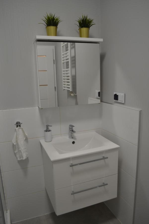 Apartament W Centrum Miasta Лодзь Екстер'єр фото